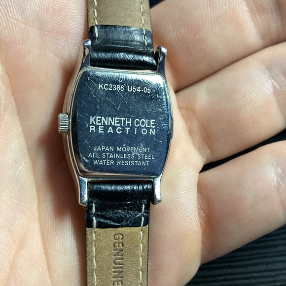 Rare Kenneth Cole reaction kc2386 mother of pearls watch - Picture 5 of 9